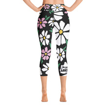 Load image into Gallery viewer, Catch Wrestling Yoga Capri Leggings
